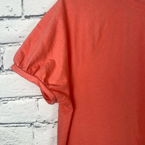 Lane Bryant Coral Pink Short Sleeved T Shirt size 22/24 NWT - Picture 4 of 9